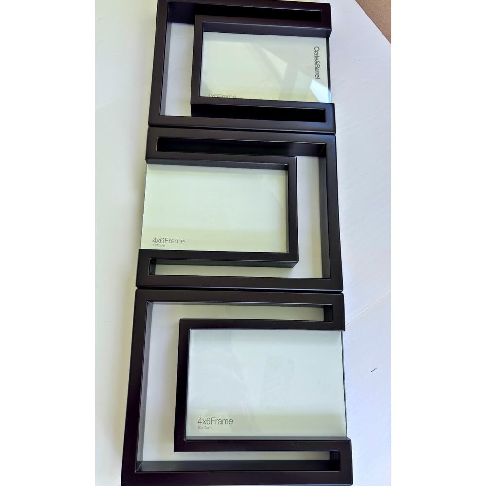 Crate & Barrel Modern Wall Frame 3 Opening 4x6 Geometric Black 21x8 Decor
